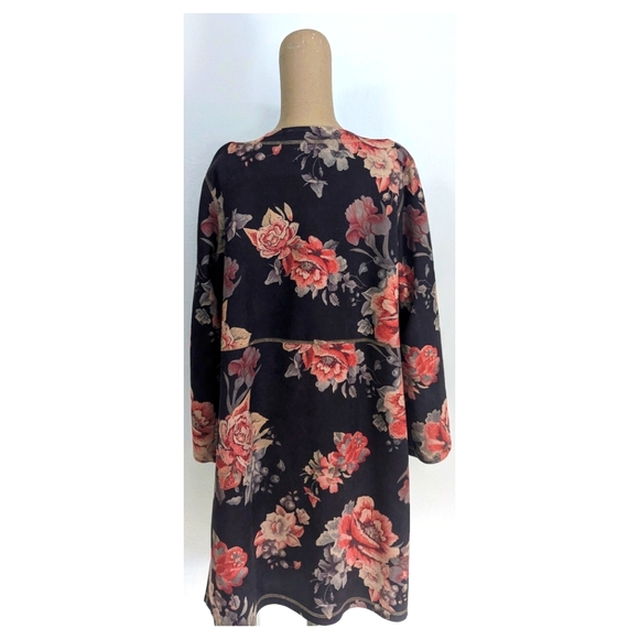 Solitaire Jacket - Picture 2 of 3